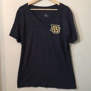 🌟HP 6/16/18➕Marquette University V Neck Shirt🌟